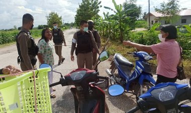 แม่เครียด!แจ้งลูกสาวคลุ้มคลั่งไปรักษามักถือมีดแกว่งไปมาหวั่นทำร้ายเพื่อนบ้าน