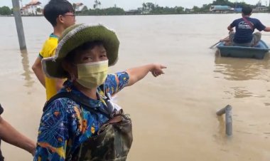 ชาวเกาะเกร็ดนนทบุรีรวมตัวร้องสื่อหลังโป๊ะเรือหมู่6 จมไร้หน่วยงานช่วยเหลือ