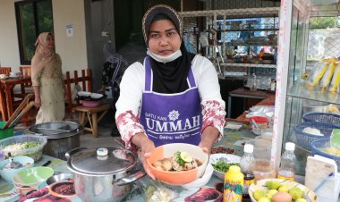 ปักหมุด!เหนียวเรียนทอง ดำ ทูโทน นราธิวาส สร้างรายได้ชิวๆหลักแสนต่อเดือน