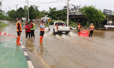 ขอนแก่นสั่งปิดถนนสายทางเคียมห้วย เชื่อมเลี่ยงเมือง-น้ำพอง-กระนวนแล้ว  หลังน้ำพองทะลักท่วมสูง