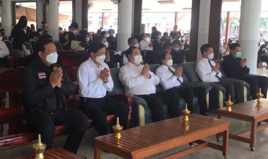 "นายกเคี้ยง" ร่วมงานสืบสาน พระพุทธศาสนา ทอดกฐินสามัคคี วัดศรีบุญเรือง ต.แม่ตาว อ.แม่สอด