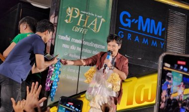 นักร้องใจบุญ!ไผ่  พงศธร ประธานทอดกฐินสามัคคีวัดภักดีสุนทราวาสเมืองปราจีนบุรี