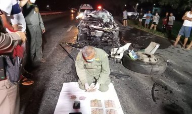 เมียญาติร่ำไห้ระงม!เสี่ยซิ่งเบ๊นซ์พุ่งเสยท้ายสิบล้อดับสยองคาซากรถหรู