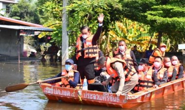 "นายกฯ"เผยเจ็บปวดเห็น ปชช.ชาวสิงห์บุรี เดือดร้อนหนักจากน้ำท่วม