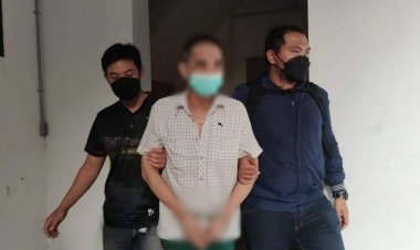 ตำรวจบุกรวบชาวสิงค์โปร์ พร้อมอุปกรณ์ และยาเสพติดจำนวนมาก​ ย่านรัขดา​ บรรจุแบบเดียวกับตรวจยึดที่ ร้านจินหลิง ยานนาวา