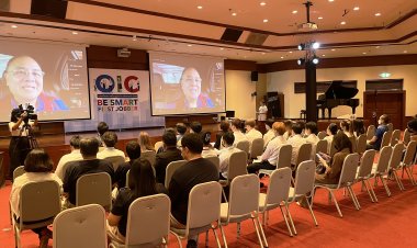 กองทุนประกันชีวิตร่วมออกบูธประชาสัมพันธ์ให้ความรู้เกี่ยวกับการประกันให้แก่กลุ่มนิสิตนักศึกษาในโครงการ OIC Be Smart First Jobber ของสำนักงาน คปภ.