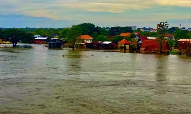 ผอ.โครงการชลประทานศรีสะเกษเผยน้ำท่วมศรีสะเกษเริ่มคลี่คลาย