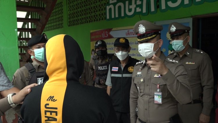 หนุ่มเสพยาบ้านจนหลอนบุกฉกถังแก๊สในโรงเรียน-ย้อนกลับก่อไฟเผาโรงเรียนจนเสียหาย