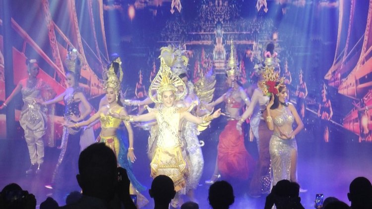 ยิ่งใหญ่อลังการ! ผู้บริหารมิรินน์ โชว์ แบงค็อก เปิดตัว "MirinnShow Bangkok