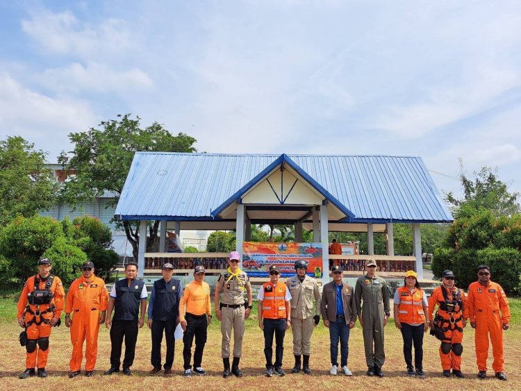 โครงการชลประทานศรีสะเกษร่วมบินสำรวจทางอากาศสภาพพื้นที่น้ำท่วมพบระดับน้ำแม่น้ำมูลลดลงต่อเนื่อง