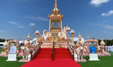 ประชาชนแห่ไว้อาลัย สรพงศ์ ชาตรี-“ดวงเดือน”เปิดใจ จัดงานพระราชทานเพลิงศพส่งสรีระ“พี่เอก”ให้ดีที่สุด