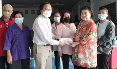 “นายกเสริฐ” นครแม่สอด   มอบเงิน สนับสนุนกองทุน อสม. ชุมชนมณีไพรสณฑ์