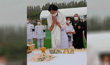 เก็บอัฐิพระเอกในดวงใจ!“สรพงศ์ ชาตรี”ดวงเดือน ยันพร้อมสานต่อเจตนารมณ์และปณิธานที่ตั้งไว้