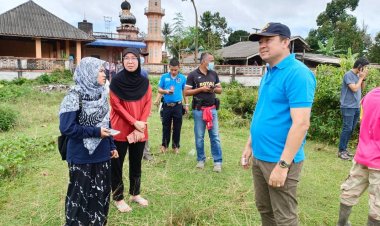 นายอำเภอสุไหงโก-ลกพร้อมคณะลงพื้นที่ช่วยเหลือผู้ประสบภัยน้ำท่วมอย่างทันท่วงที