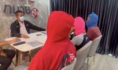 เถื่อนกว่านี้ไม่มีอีกแล้ว!! กลุ่มช่างกลชื่อดัง จับ 3 วัยรุ่นต่างสถาบัน ขังในบ้าน ปืนขู่รุมซ้อม บังคับอมนกเขา