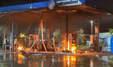 ไฟใต้ลุกโชน!คนร้ายบึ้มปั้มน้ำมันปัตตานี 2 แห่ง พนักงาน-ปชช.หนีตายอลหม่าน