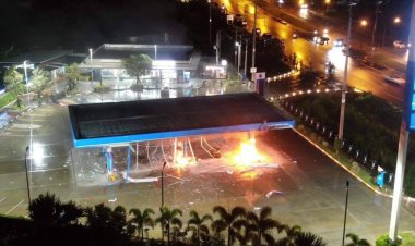 กอ.รมน.ชี้บึ้มปั๊มน้ำมันปัตตานี 2 จุดหวังทำลายเศรษฐกิจ-ความเชื่อมั่นของรัฐบาล