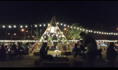 ทึ่ง อาจารย์ ป.เอก ทุ่มจัดแคมป์ปิ้งแบบขาดทุน เพื่อสร้างรายได้ให้กับชุมชน ที่ทุ่งนาตาล