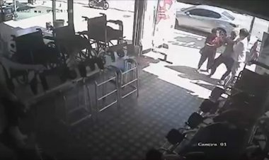 แพ้พิษรุนแรง!ชายสูงวัยมาซื้อยาหลังถูกตะขาบกัดล้มฟุบลงหน้าร้านขายยา