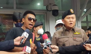 กลุ่มมวลชนทะลุฟ้า เรียกร้องให้สำนักงานตำรวจฯ ออกมารับผิดชอบการใช้ความรุนแรงเกินกว่าเหตุ กรณีสลายกลุ่มผู้ชุมนุมบนถนนดินสอ