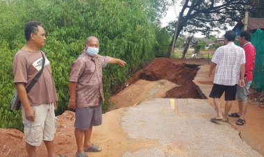 ชาวชัยภูมิผวาน้ำลด-ฝนกระหน่ำทำริมชีทรุดยาวกว่า 200 เมตร ใกล้ถึงตัวบ้าน