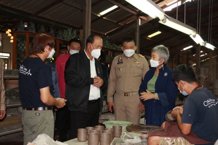 บิ๊กป๊อก-มท.1 ลงเชียงใหม่ ติดตามการปรับภูมิทัศน์รองรับการท่องเที่ยว หลังโควิดคลี่คลาย กำชับท้องถิ่นสร้างความเข้าใจประชาชนงดเผาพืชผลช่วงหน้าแล้งลด PM 2.5