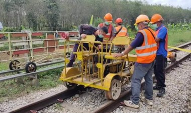 คนร้ายระเบิดซ้ำจุดเดิมเคยรางบึ้มรถไฟที่อ.สะเดา เจ้าหน้าที่เสียชีวิต 3 เจ็บอีก 4 นาย