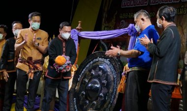 รมช.มหาดไทย ลั่นฆ้องชัย เปิดงานเมืองจันทร์ เทราะมอไฮ ครั้งที่ 3 ที่อร้าอร่ามงามตายิ่ง