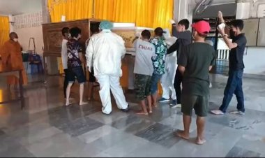 ญาติรับศพผัวป่วยจิตเวชระแวงแฟนสาวมีคนใหม่จ่อยิงเมียดับขณะนอนหลับตั้งบำเพ็ญกุศลศพที่วัดเดียวกัน