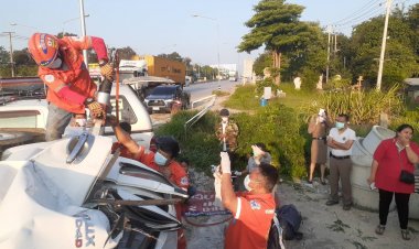 หนุ่มสาวเมืองช้างซิ่งกระบะกลังจากร่วมงาน"บิ๊กเมาน์เท่น"พุ่งชนท่อซิเมนต์ข้างทางเจ็บสาหัส