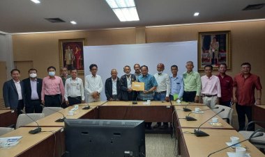 เครือข่ายยางใต้เสนอรัฐบาลยกเลิกโครงการประกันราคาแนะจั้ดตั้งบริษัทร่วมยางรูปแบบกลุ่ม G7-โอเปค