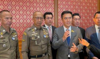 “รมต.ชัยวุฒิ-รองต่อ –รองเอ็ด” นำทีมแถลงสรุปภาพรวมยุทธการซัตดาวน์(ตัดสาย) ทลายขบวนการโยงสายเน็ตเชื่อมกัมพูชา