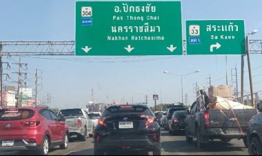 หนุ่ม-สาวฉันทนารับโบนัสสิ้นอู้ฟู่!แห่กลับฉลองเทศกาลปีใหม่จราจรเส้นทาง 304 ติดหนึบ