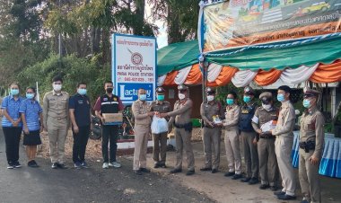 นอภ.ขุนหาญนำ นำหัวหน้าส่วนราชการลงพื้นที่กำชับจนท.กวดขัดวินัยจราจรช่วงปีใหม่