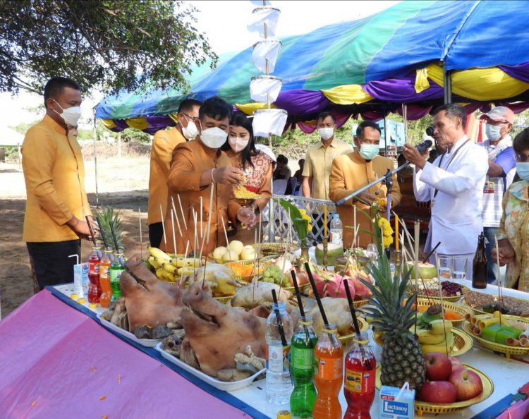 อบต.อีเซ จัดงานประเพณีวัฒนธรรมสายน้ำลุ่มน้ำห้วยทับทันสานสัมพันธ์ศรีสะเกษ-สุรินทร์