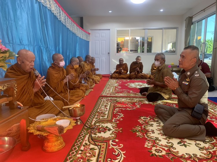 “ผู้การหมู” จัดพิธีทำบุญเปิดอาคารบ้านพักผู้บังคับการตำรวจภูธรเพชรบูรณ์หลังใหม่