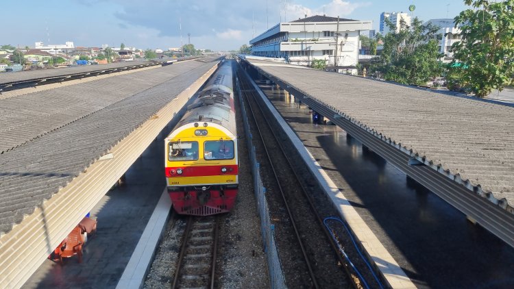 น้ำลดซ่อมรางเสร็จ!รถไฟสายใต้ขึ้นล่องกรุงเทพฯ-หาดใหญ่-สุไหงโก-ลก เปิดปกติแล้ว