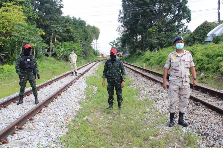 ทางรถไฟหาดใหญ่-ปาดังเบซาร์ ซ่อมเสร็จแล้วหลังถูกวางระเบิด รอเคลียร์รอบสุดท้าย