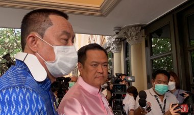 "อนุทิน-ศักดิ์สยาม" สั่งสอบราคาป้ายสถานีกลางบางซื่อ 33 ล้าน รู้ผล 7 วัน