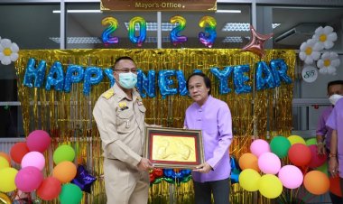 “นายกเสริฐ” ต้อนรับ “ป.ชาตรี” กลับถิ่นเดิม ปลัดเทศบาลนครแม่สอด