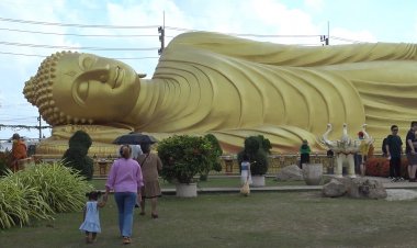 หยุดยาวเทศกาลปีใหม่!นักท่องเที่ยวแห่เที่ยวหยุดยาวเทศกาลปีใหม่ “เกาะยอ”คึกคัก
