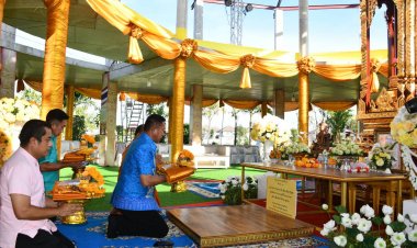 พ่อเมืองชลบุรี ถวายสักการะพระบรมสารีริกธาตุ 9 แผ่นดินพร้อมเยี่ยมชมเส้นทางศึกษาศาสตร์พระราชา สถานปฏิบัติธรรม บ.ว.ร