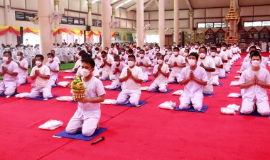 พิจิตรจัดพิธีบรรพชาอุปสมบท 99 รูป ถวายพระพรชัยมงคลแด่สมเด็จพระเจ้าลูกเธอ เจ้าฟ้าพัชรกิติยาภาฯ