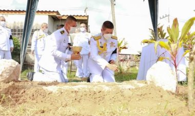 พระบาทสมเด็จพระเจ้าอยู่หัวฯ พระราชทานดินฝังศพ แก่ ดร.ปรีดี มะนีวัน “วีรบุรุษแนวทางสันติวิธีชายแดนใต้”