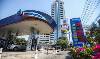 ประกาศปรับลดราคาน้ำมัน กลุ่มแก๊สโซฮอล์ทุกชนิด 40 สตางค์/ลิตร ส่วนกลุ่มดีเซลราคาคงเดิม มีผลตั้งแต่เวลา 05.00 น. พรุ่งนี้