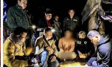 ชุดปฏิบัติการ238 นครลำดวนไล่ล่าตะครุบ“สองพี่น้อง เอเย่นต์รายใหญ่แอบซ่อนยาบ้าเพียบร่วมแสนเม็ด เตรียมพร้อมส่งต่อ