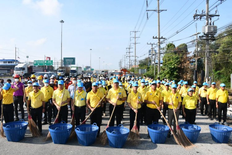 ชลบุรีต้นแบบพัฒนาเมืองสะอาดขับเคลื่อนโครงการ“ถังขยะเปียก ลดโลกร้อน”ครบ100%ของครัวเรือน