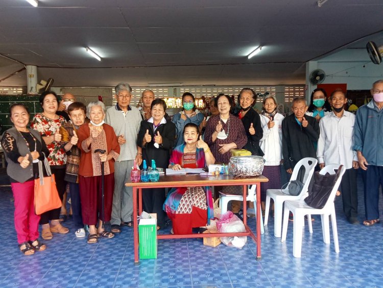 ชุมชนมณีไพรสณฑ์แม่สอด จัดงานเลี้ยงอาหารผู้สูงอายุและมอบของขวัญสวัสดีปีใหม่ 2566