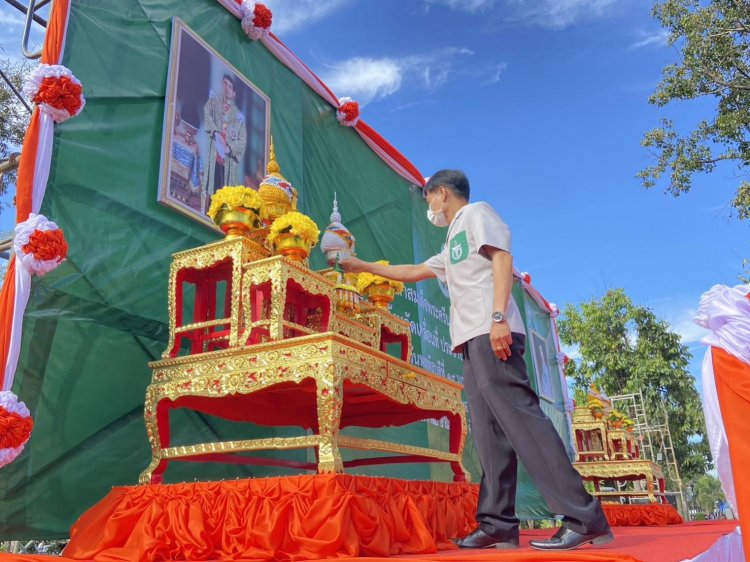 พ่อเมืองดอกลำดวนทำพิธีเปิด-ตรวจเยี่ยม หน่วยแพทย์อาสาสม้ด็จพระศรียครินทราบรมราชชนนี