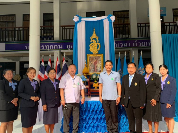 ลุยตรวจเยี่ยมสถานีอนามัยเฉลิมพระเกียรติ 60 พรรษา นวมินทราชินี บ้านประดู่ยืน อำเภอลานสัก